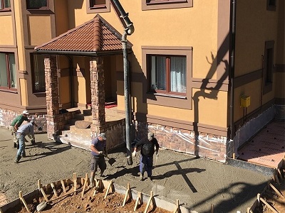 Укладка дорожек на даче и участке в Слуцке